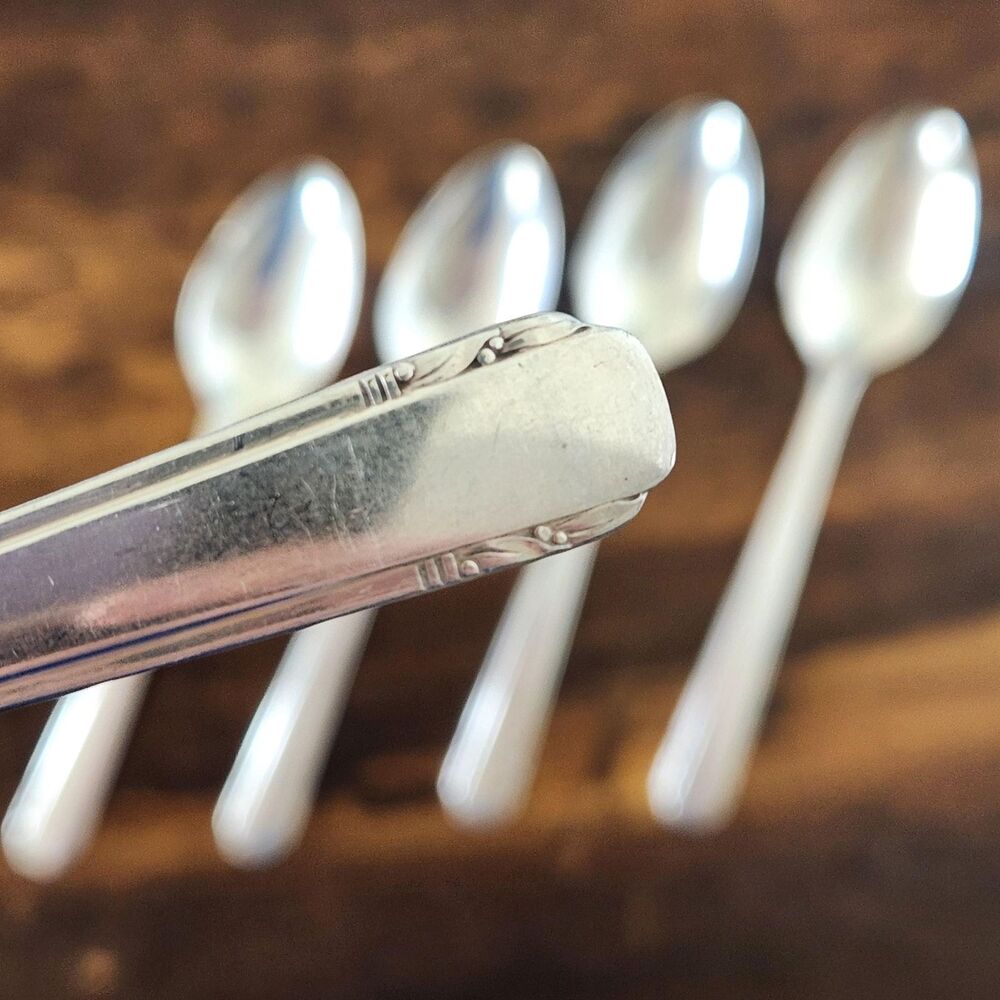 Oneida ELAINE Tea Spoon Set 4 Flatware Silverware Silver Plate Cutlery VTG Tudor